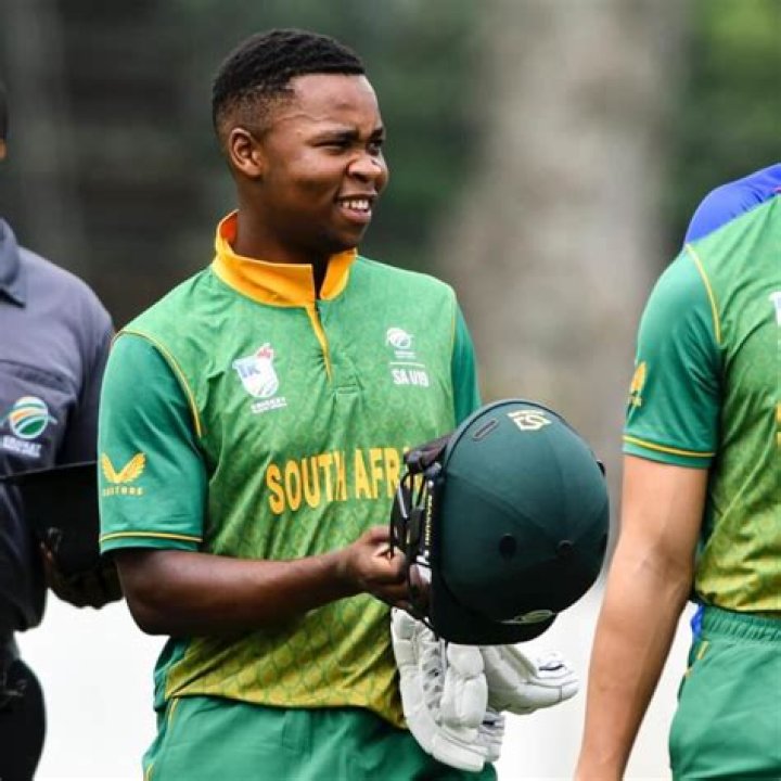 
Legendary Radio Host Alex Ndawula Passed Away, Here is What We Know About His Personal Life 