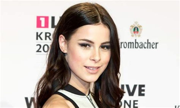 Lena Meyer-Landrut Height, Weight, Net Worth, Age, Birthday, Wikipedia, Who, Instagram, Biography