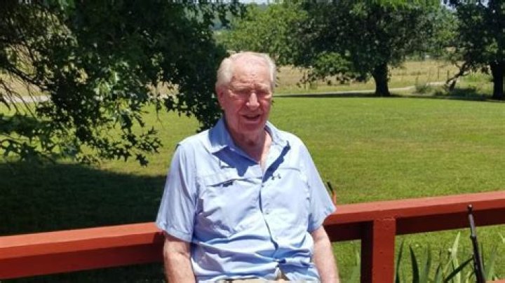 Les Feldick Height, Weight, Net Worth, Age, Birthday, Wikipedia, Who, Nationality, Biography