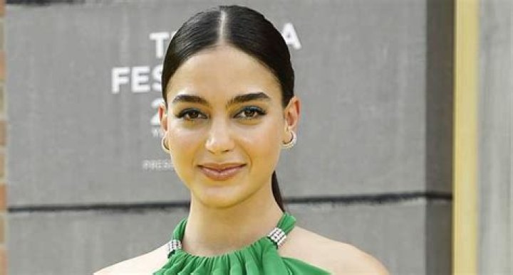 Lianet Barrera Height, Weight, Net Worth, Age, Birthday, Wikipedia, Who, Nationality, Biography