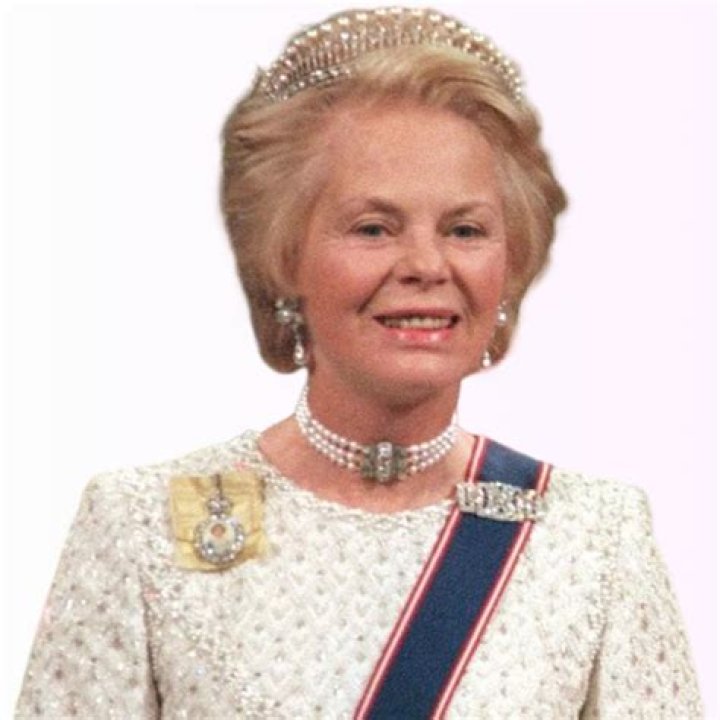 Linda Givetash Height, Net Worth, Age, Who, Facts, Biography, Wiki