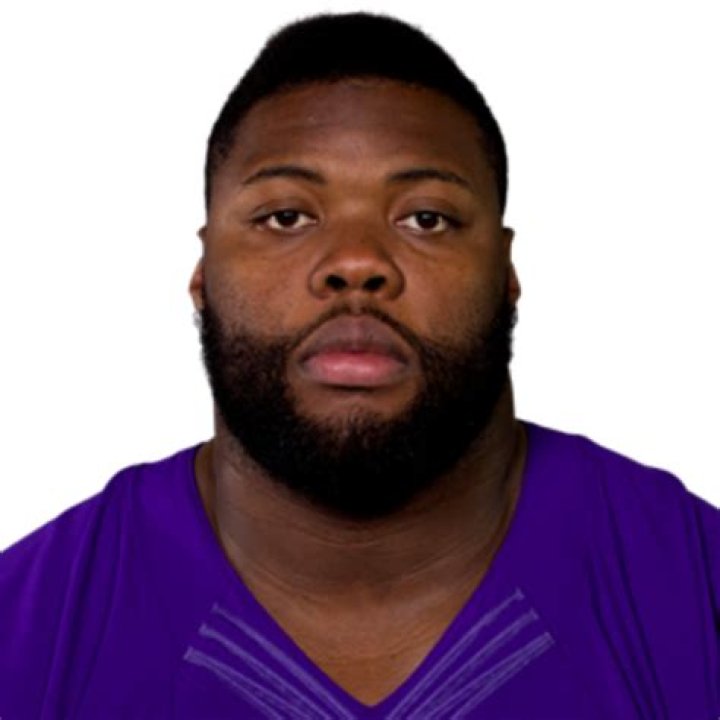 Linval Joseph Height, Weight, Net Worth, Age, Birthday, Wikipedia, Who, Instagram, Biography