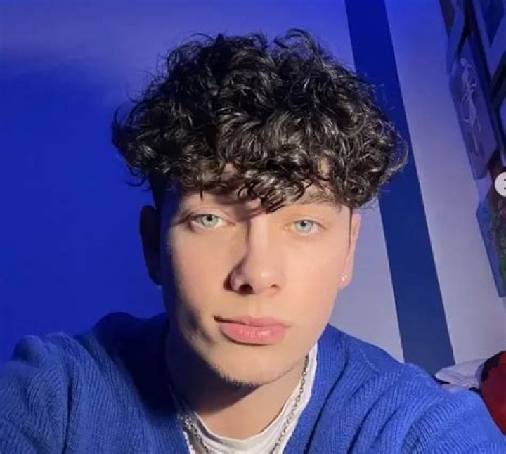 Luca Schaefer-Charlton (TikTok Star) Biography, Age, Height, Net Worth