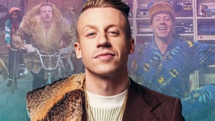 Macklemore Height, Weight, Net Worth, Age, Birthday, Wikipedia, Who, Nationality, Biography