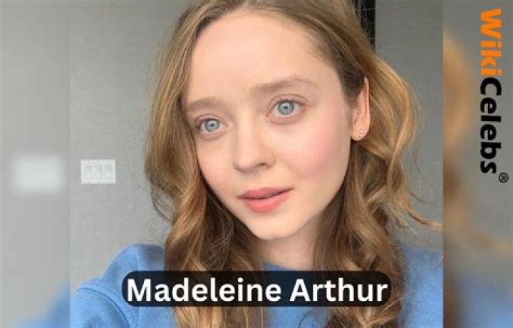 Madeleine Arthur Height, Age, Who, Boyfriend, Biography, Wiki, Net Worth