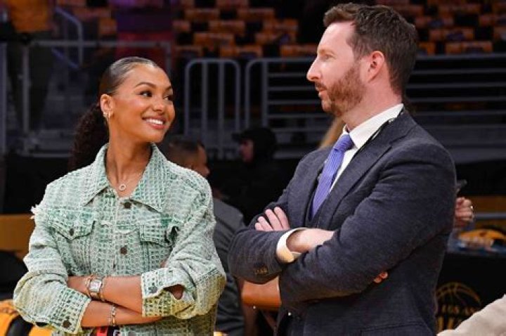 Malika Andrews Husband, Is She In A Relationship With Dave Mcmenamin?