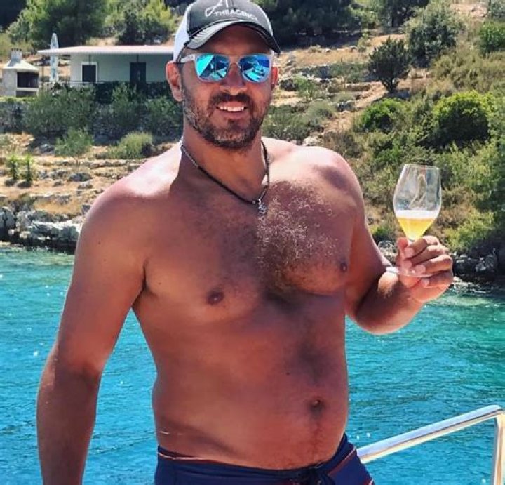 
Mauricio Umansky Height, Weight, Net Worth, Age, Birthday, Wikipedia, Who, Nationality, Biography 