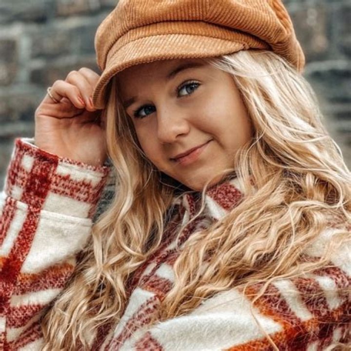 Mavie Noelle Height, Weight, Net Worth, Age, Birthday, Wikipedia, Who, Nationality, Biography