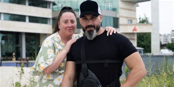 Meet Emma And Hossein From 90 Day Fiance UK: Learn About The Couple