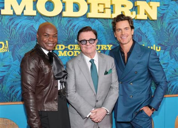 Nathan Lee Graham Height, Weight, Net Worth, Age, Birthday, Wikipedia, Who, Nationality, Biography