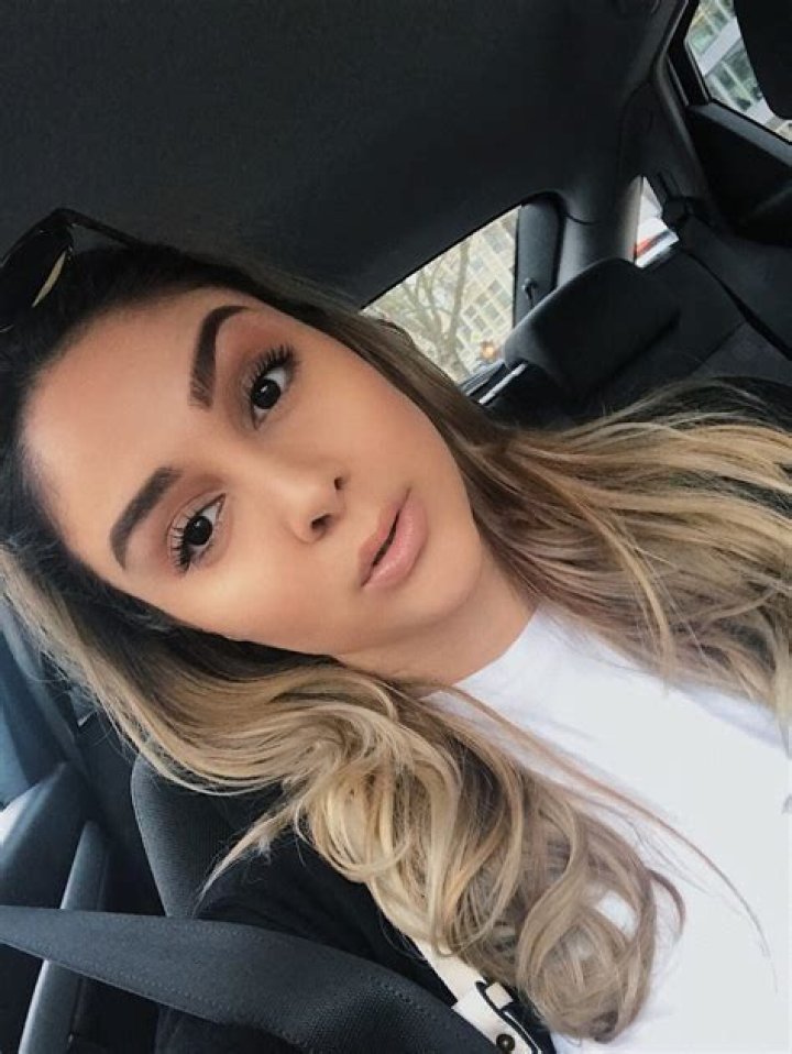 
Niloo24 TikTok, Height, Age, Boyfriend, Biography, Wiki, Net Worth 