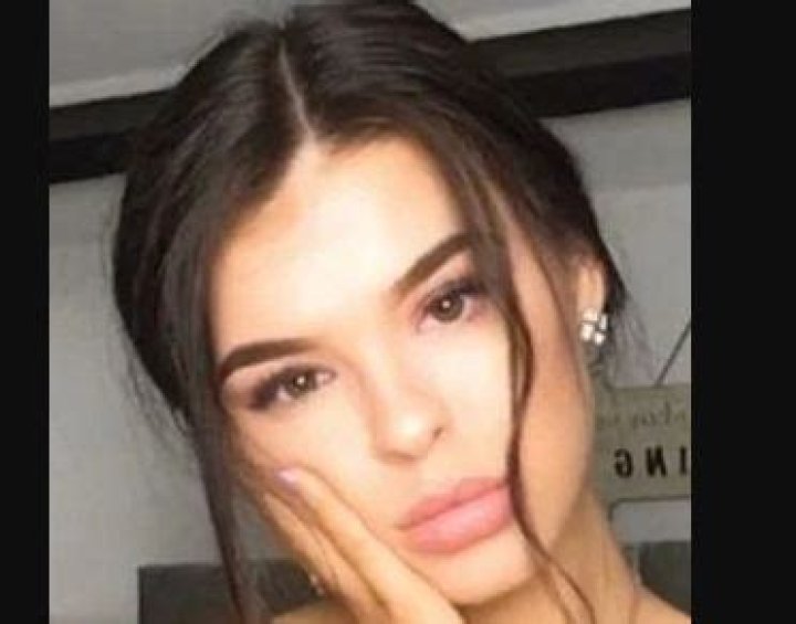 
Olivia Byard Height, Weight, Net Worth, Age, Birthday, Wikipedia, Who, Nationality, Biography 