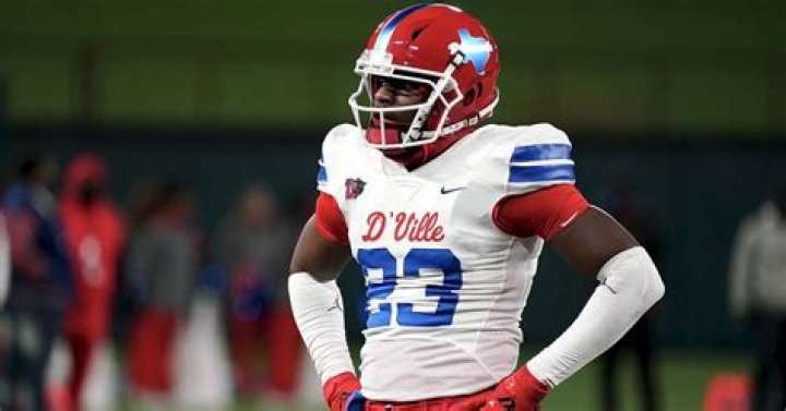 
Omari Abor Height, Weight, Net Worth, Age, Birthday, Wikipedia, Who, Nationality, Biography 