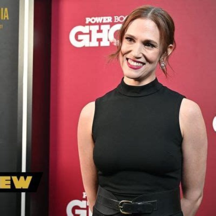 
Paton Ashbrook Wiki: Is She Married? Actress Family, Kids And Net Worth 