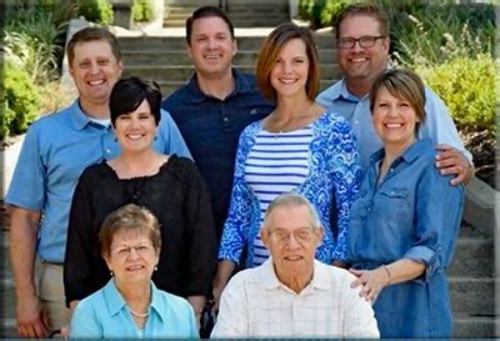 
Patrick Carrigan Parents: Where Are They From? Family And Net Worth 