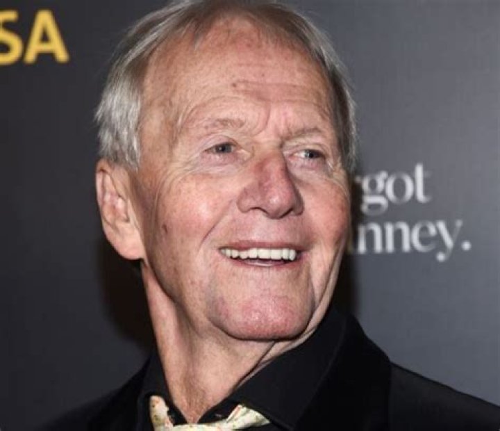 Paul Hogan Height, Weight, Net Worth, Age, Birthday, Wikipedia, Who, Nationality, Biography