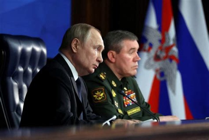 
People Wonder If Major Generals Vitaly Gerasimov and Valery Gerasimov Related After One Of Them Was Killed In Kharkiv 
