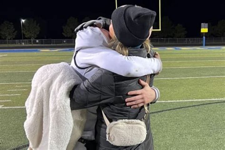 
Pioneer Woman Ree Drummond’s Youngest Son Todd Played His Last High School Football Game 
