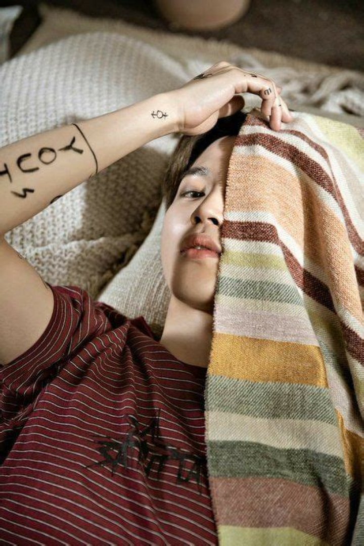 
“PJM1 MV soon?”: New Blonde Jimin look sends fans into a frenzy 