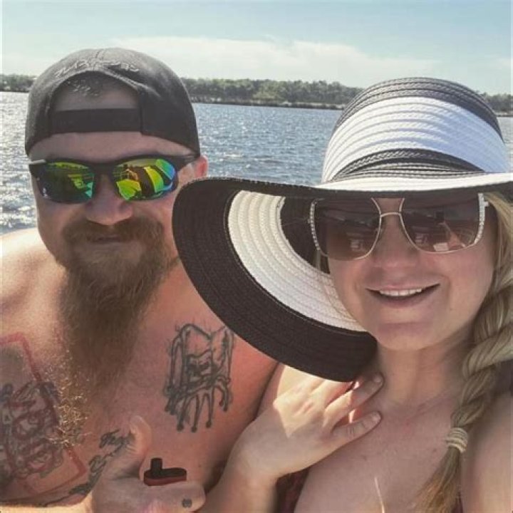 
Popular Youtuber Catfish Cooley Shares Moments With His Wife Munica Cooley On His Instagram 