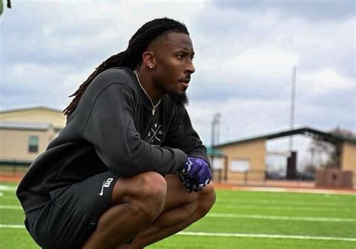 Quentin Johnston Height, Weight, Net Worth, Age, Birthday, Wikipedia, Who, Nationality, Biography