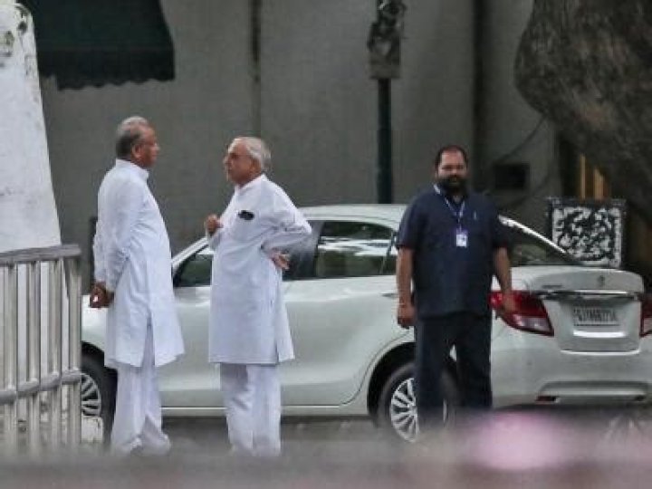 
R’than crisis: CLP meet cancelled as over 90 MLAs threaten to resign 