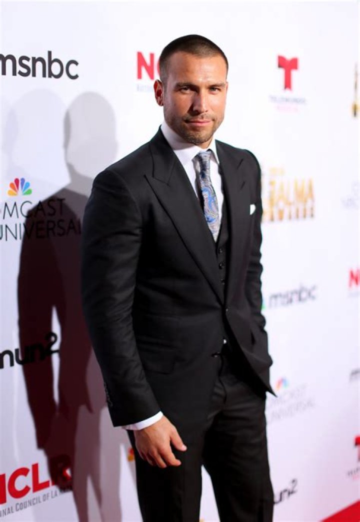 Rafael Amaya Height, Weight, Net Worth, Age, Birthday, Wikipedia, Who, Instagram, Biography