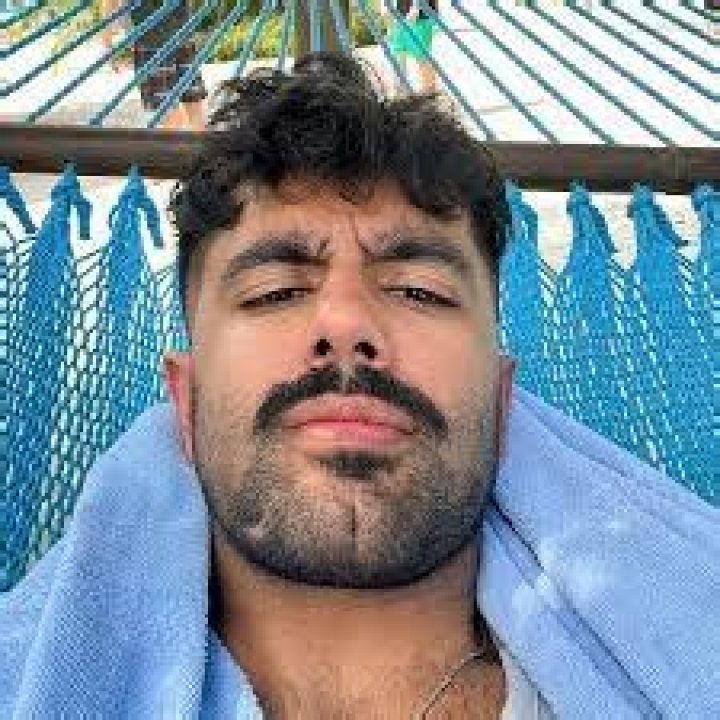 
Rahim Hemani Height, Age, Girlfriend, Biography, Wiki, Net Worth 