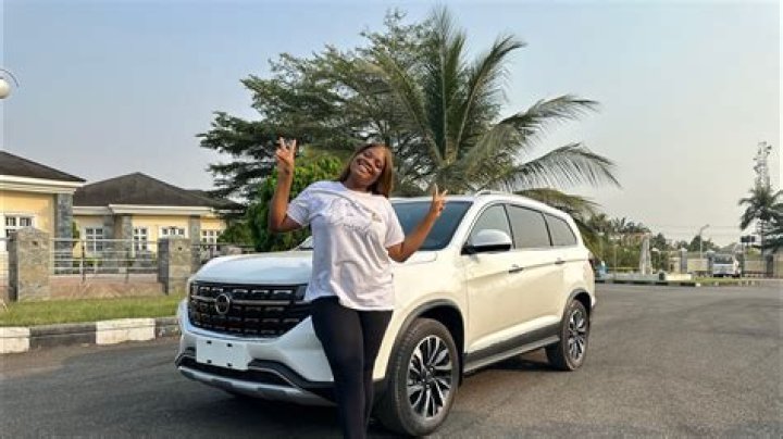 
Reactions As BBN Star Nini Singh Shows Off Her Multi-Million Naira Car Online 