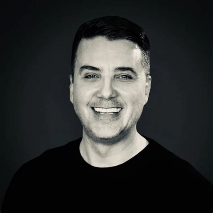 
Rick Morton Partner And Children – Who Is Fashion Blogger Vanessa Balli? 