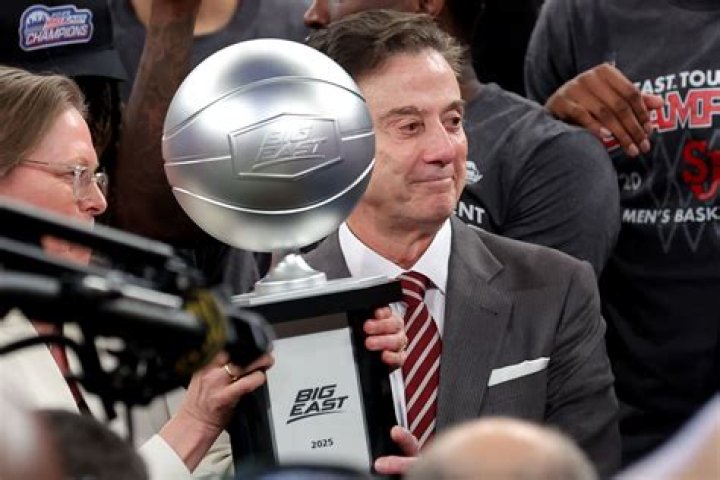 
Rick Pitino Louisville Scandal And Controversy: Is He Fired- What Did He Do? 