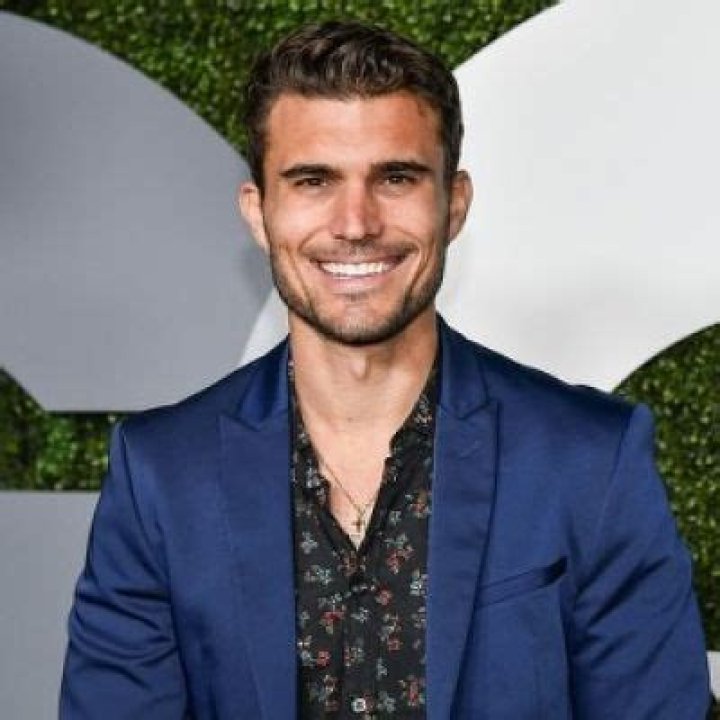 
Robby Stahl Height, Weight, Net Worth, Age, Birthday, Wikipedia, Who, Instagram, Biography 