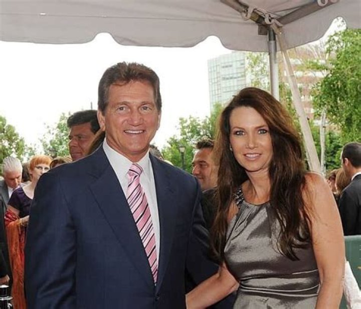 Robin Theismann Height, Weight, Net Worth, Age, Birthday, Wikipedia, Who, Instagram, Biography