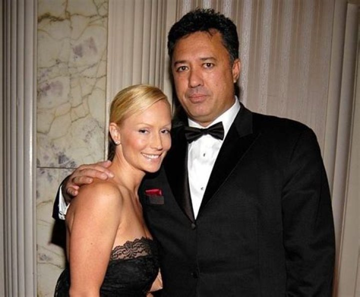 
Ron Darling is Married to Wife: Joanna Last. Kids. 