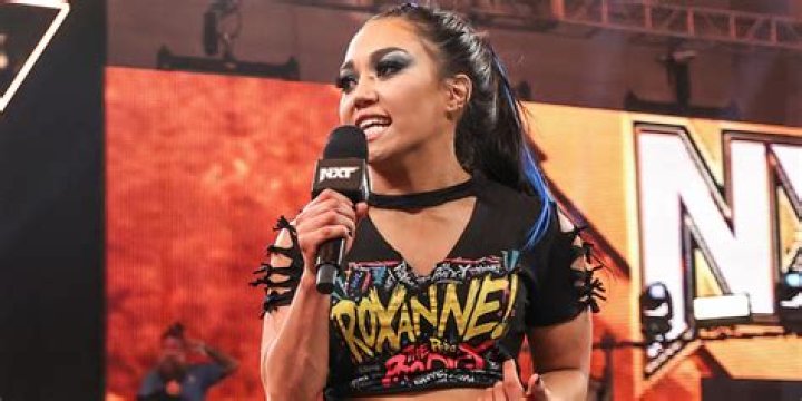 Roxanne Perez Boyfriend Gino Medina Is A Wrestler