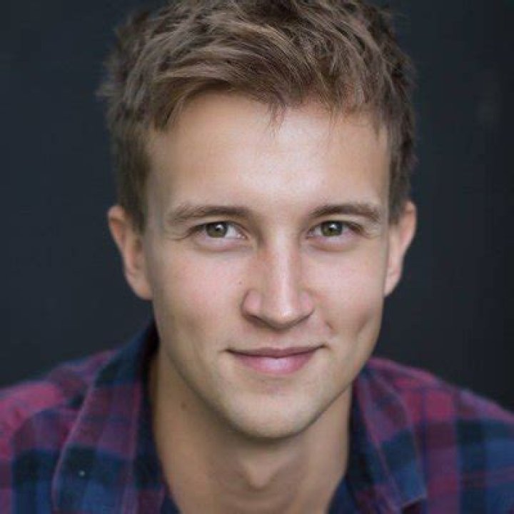 
Sam Straley Height, Weight, Net Worth, Age, Birthday, Wikipedia, Who, Nationality, Biography 