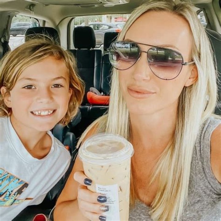 
Sebi Rich Height, Weight, Net Worth, Age, Birthday, Wikipedia, Who, Nationality, Biography 