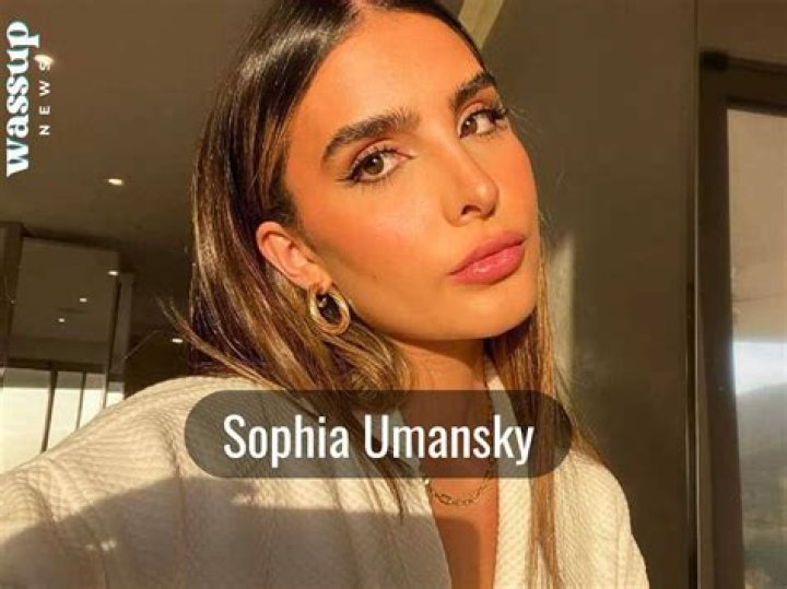 Sophia Umansky Height, Weight, Net Worth, Age, Birthday, Wikipedia, Who, Instagram, Biography