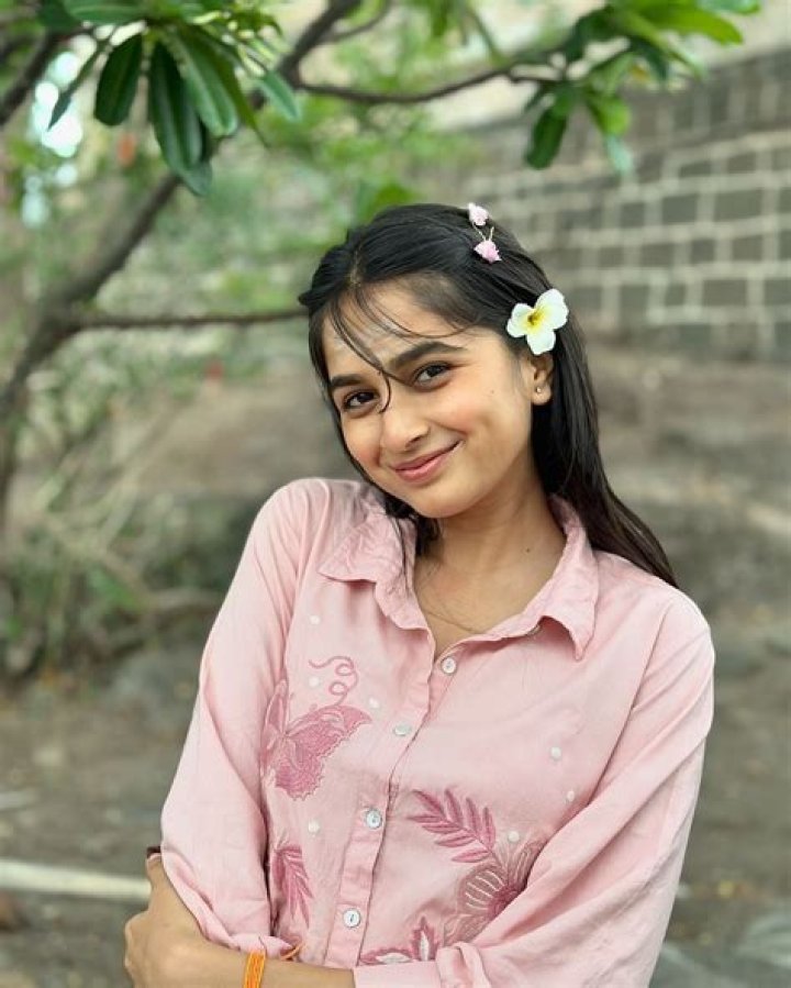 Srushti Ambavale Height, Weight, Net Worth, Age, Birthday, Wikipedia, Who, Instagram, Biography