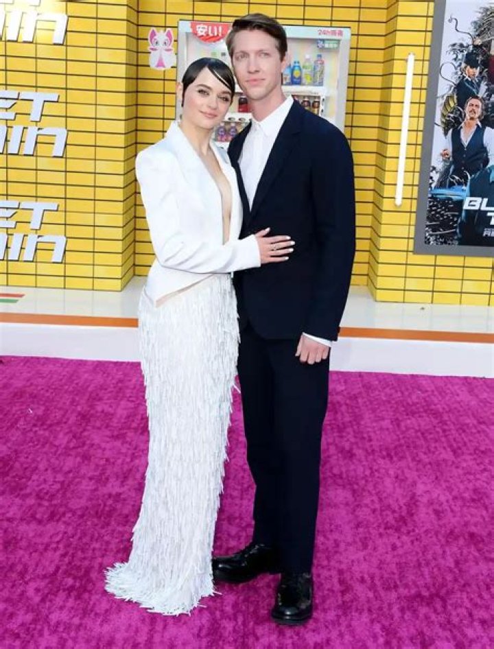 Steven Piet Height, Weight, Net Worth, Age, Birthday, Wikipedia, Who, Instagram, Biography