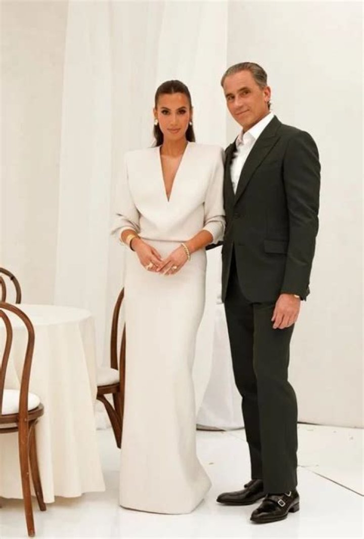 Tania Araradian Height, Weight, Net Worth, Age, Birthday, Wikipedia, Who, Nationality, Biography