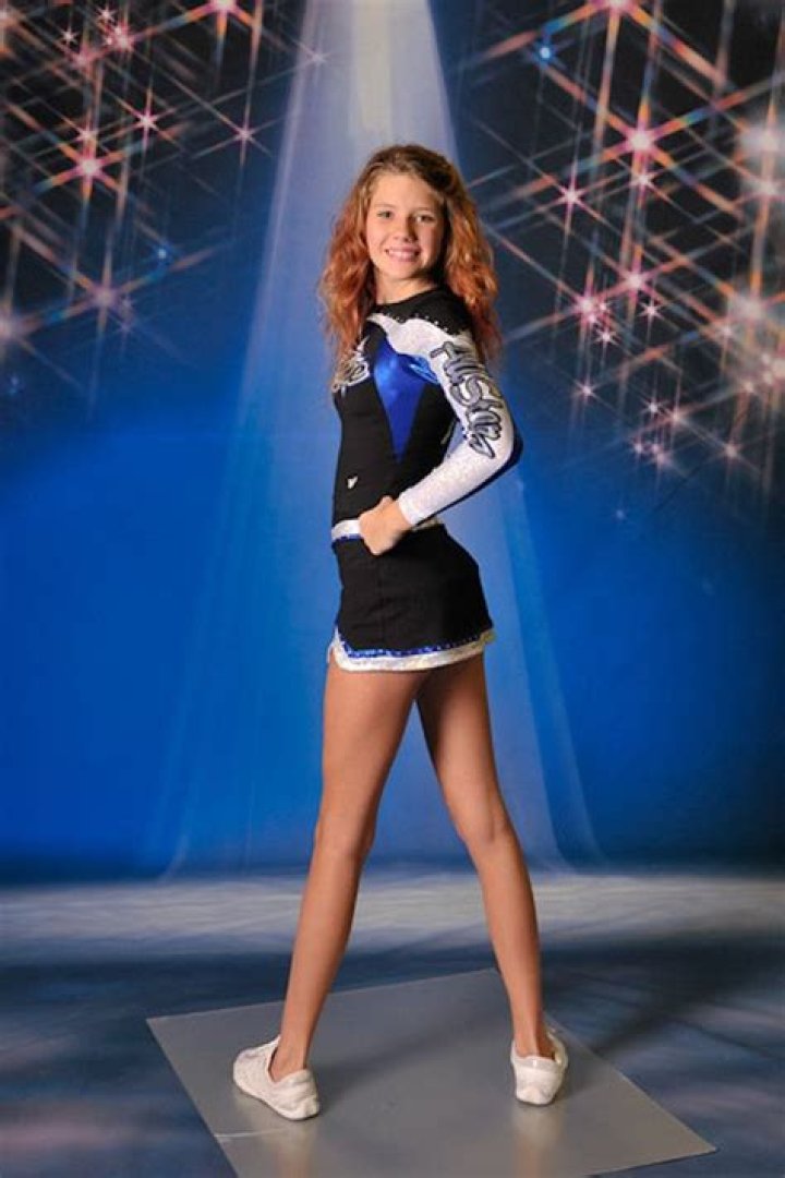 
Taylor Bouslog Height, Weight, Net Worth, Age, Birthday, Wikipedia, Who, Nationality, Biography 