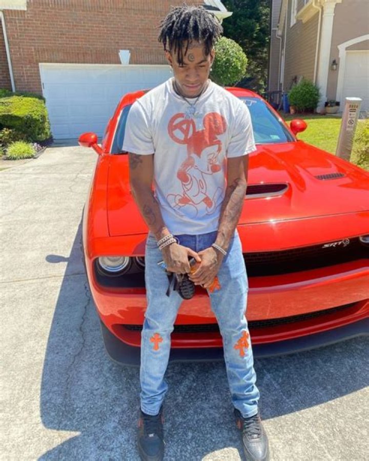 Thouxanbanfauni Height, Weight, Net Worth, Age, Birthday, Wikipedia, Who, Nationality, Biography