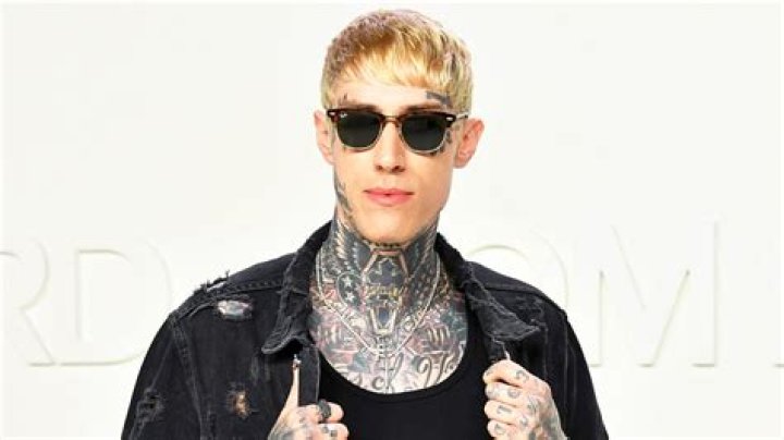 
Trace Cyrus Shows Off Body Transformation After Being ‘Mentally Destroyed’ 