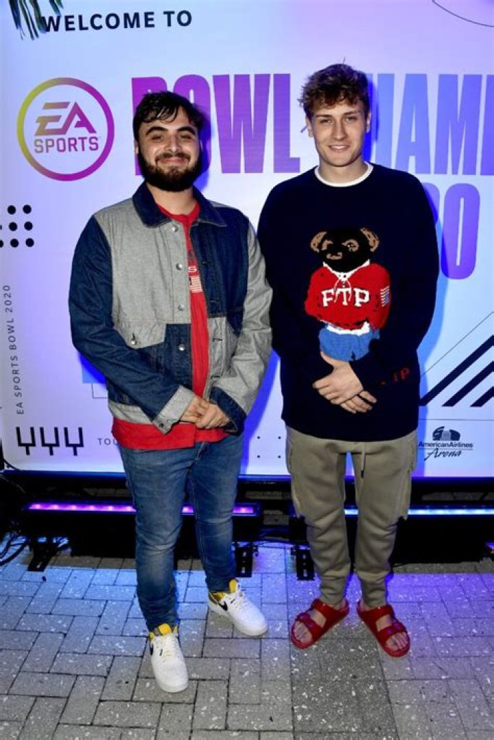 Travis Bennett Height, Weight, Net Worth, Age, Birthday, Wikipedia, Who, Instagram, Biography