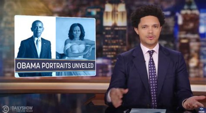 
Trevor Noah Takes Issue With Obama’s ‘Weird’ White House Portrait 