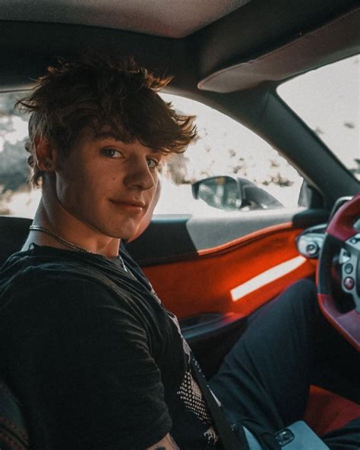 Tyler Zaryki Height, Weight, Net Worth, Age, Wiki, Who, Instagram, Biography