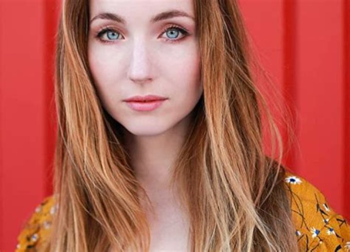 Valéry Lessard Height, Weight, Net Worth, Age, Birthday, Wikipedia, Who, Nationality, Biography