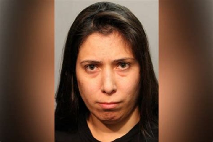
Victoria Moreno, 34, was arrested who Pushed a 3-year-old Child into Lake Michigan and has died 