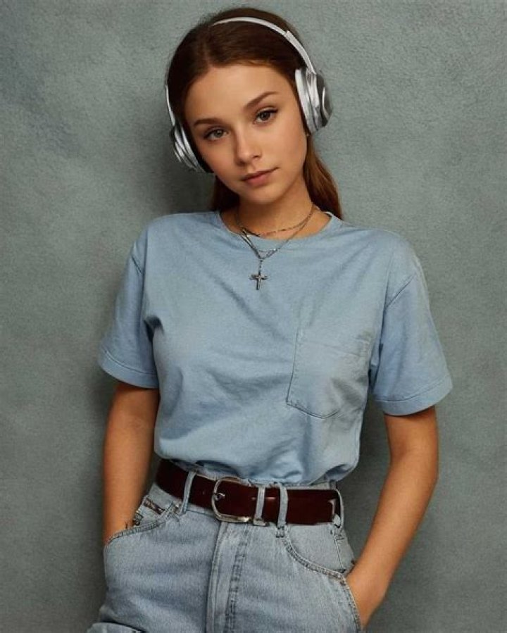 Victoria Triece Height, Weight, Net Worth, Age, Birthday, Wikipedia, Who, Nationality, Biography